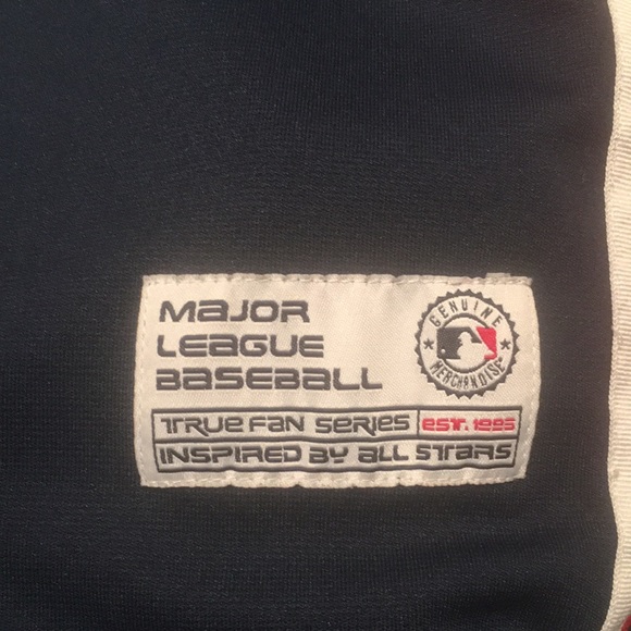 Atlanta Braves Jersey - Picture 4 of 4